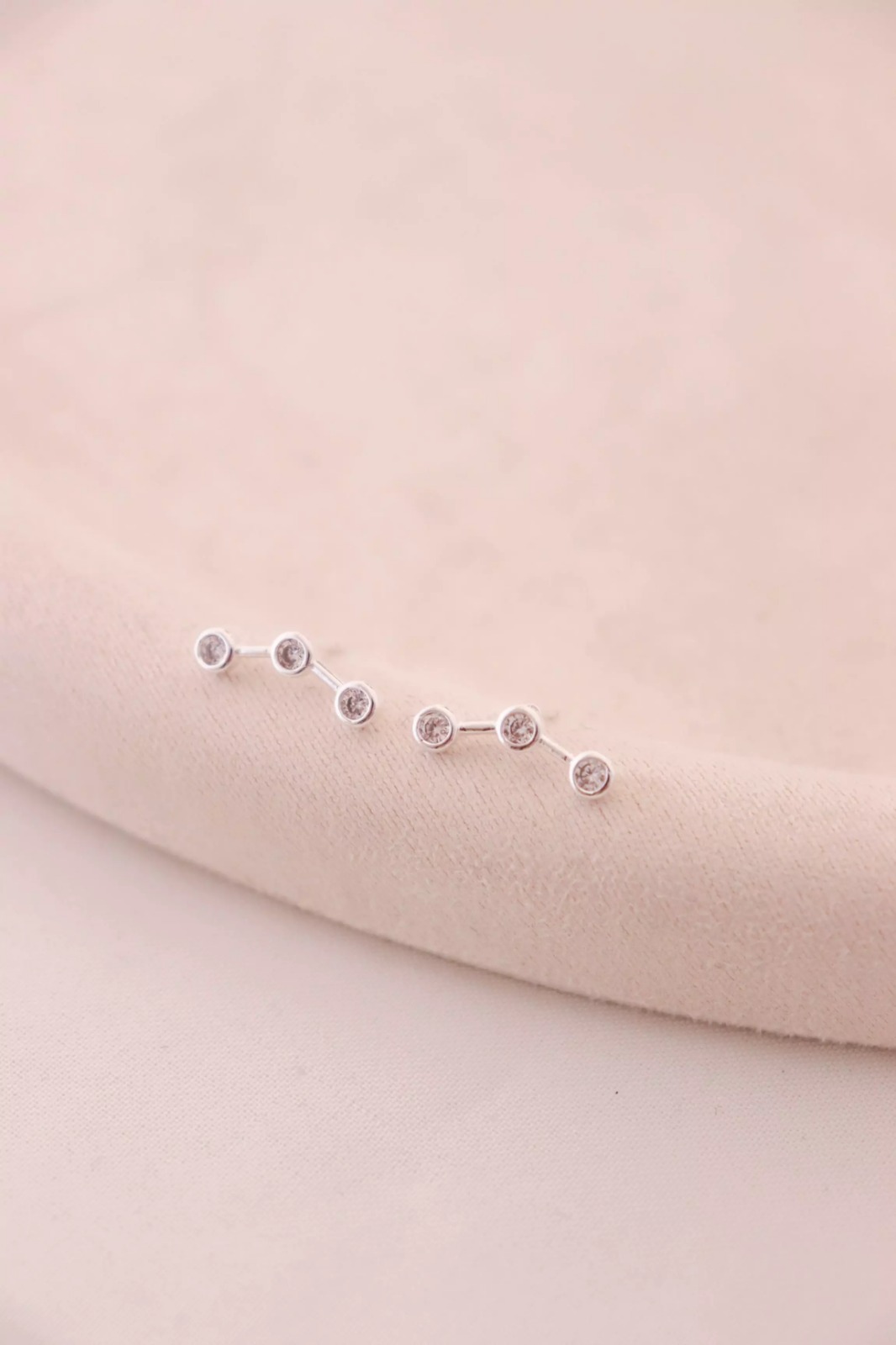 Ear cuff 3 zircônias - Prata cod994